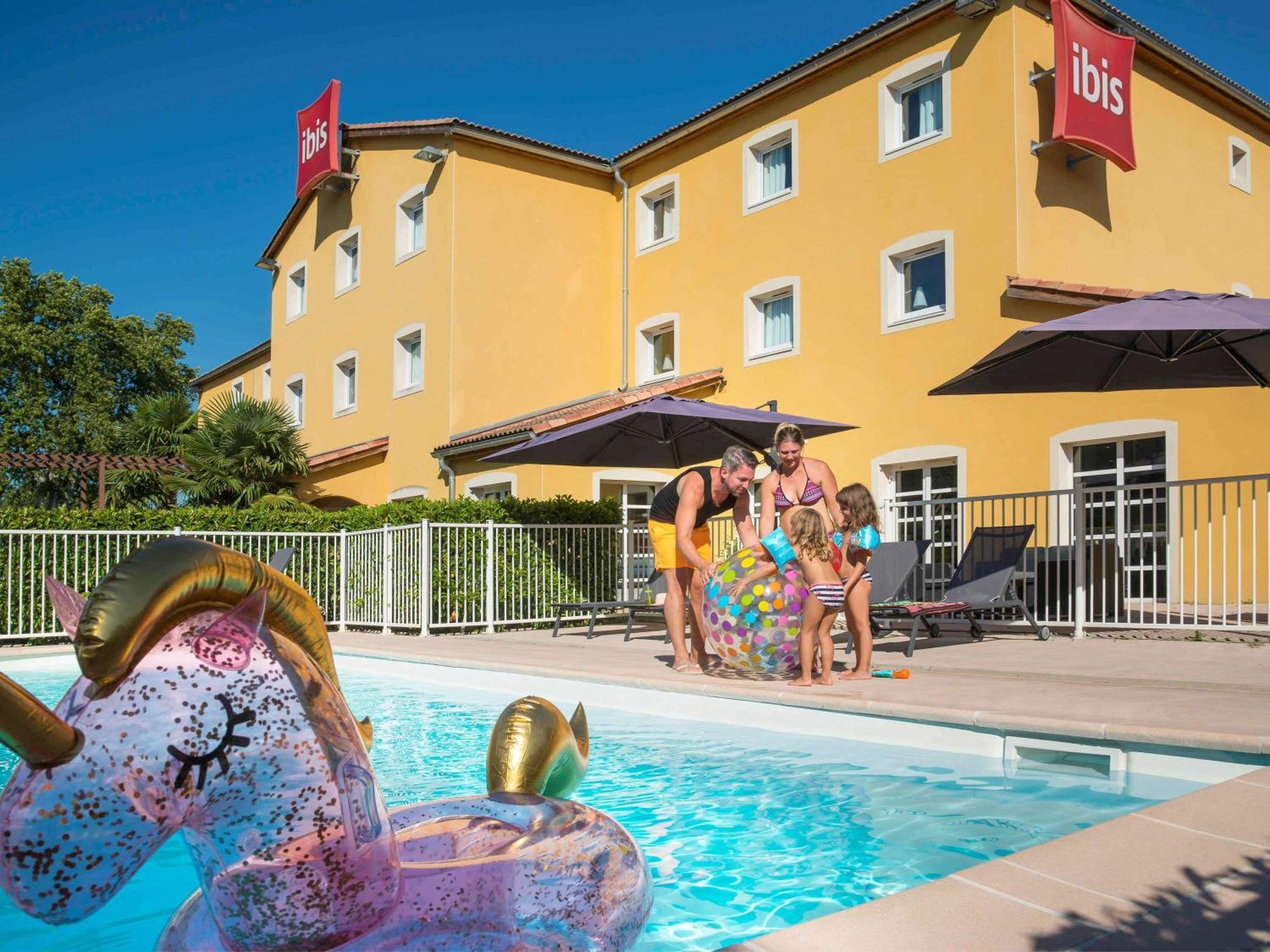 ibis Manosque Cadarache Exterior foto