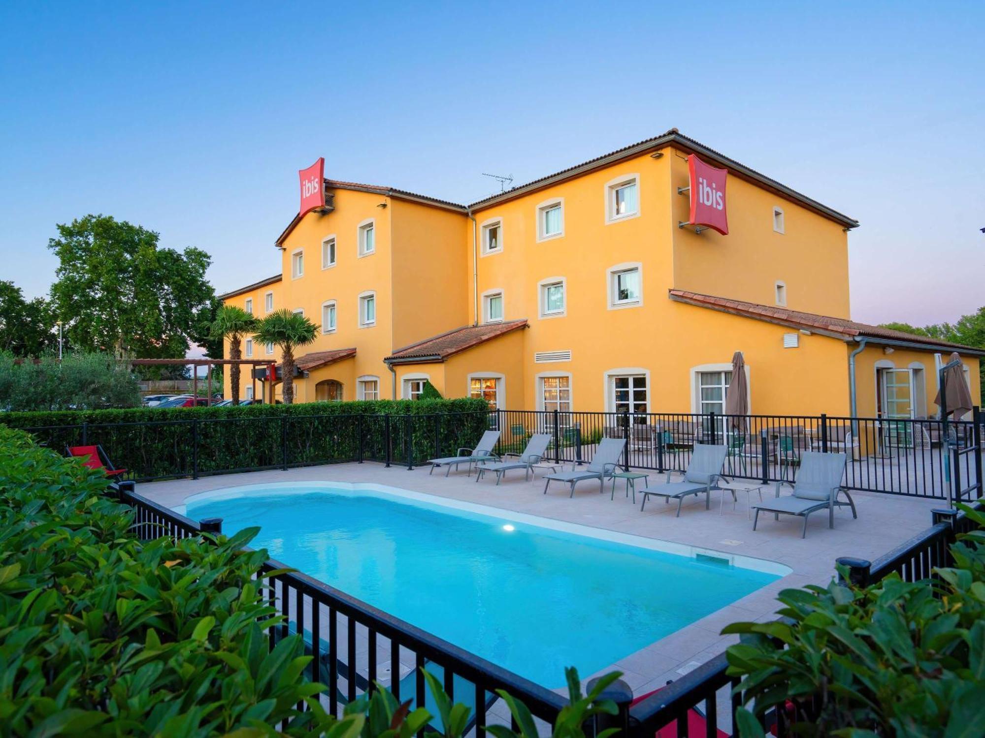 ibis Manosque Cadarache Exterior foto